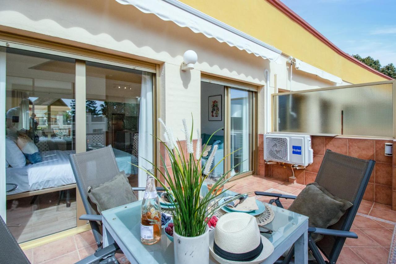 Modern Beach Apartment Romana Playa 723 In Marbella, Elviria Exterior foto